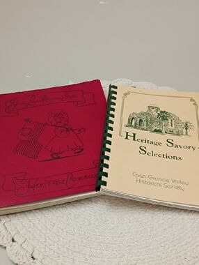 Heritage Red and Cream Cookbooks - Heritage Savory Selections